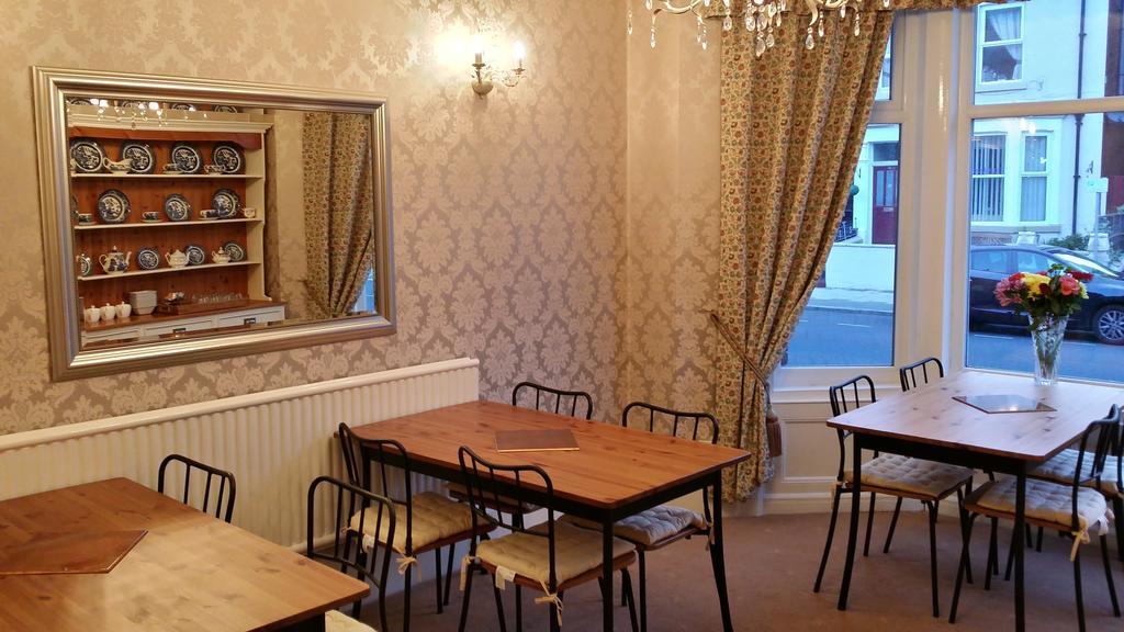 Bed and Breakfast Eden House à Blackpool Extérieur photo