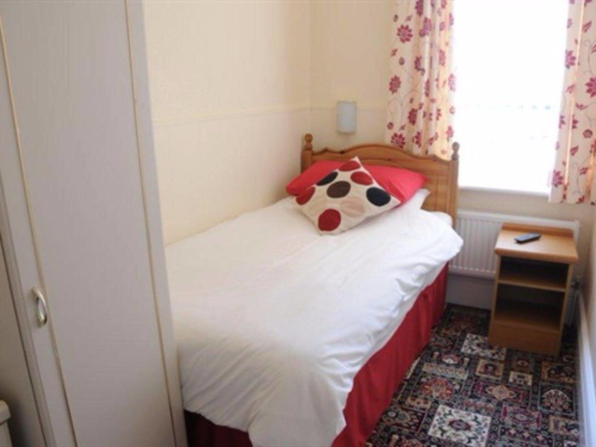 Bed and Breakfast Eden House à Blackpool Extérieur photo