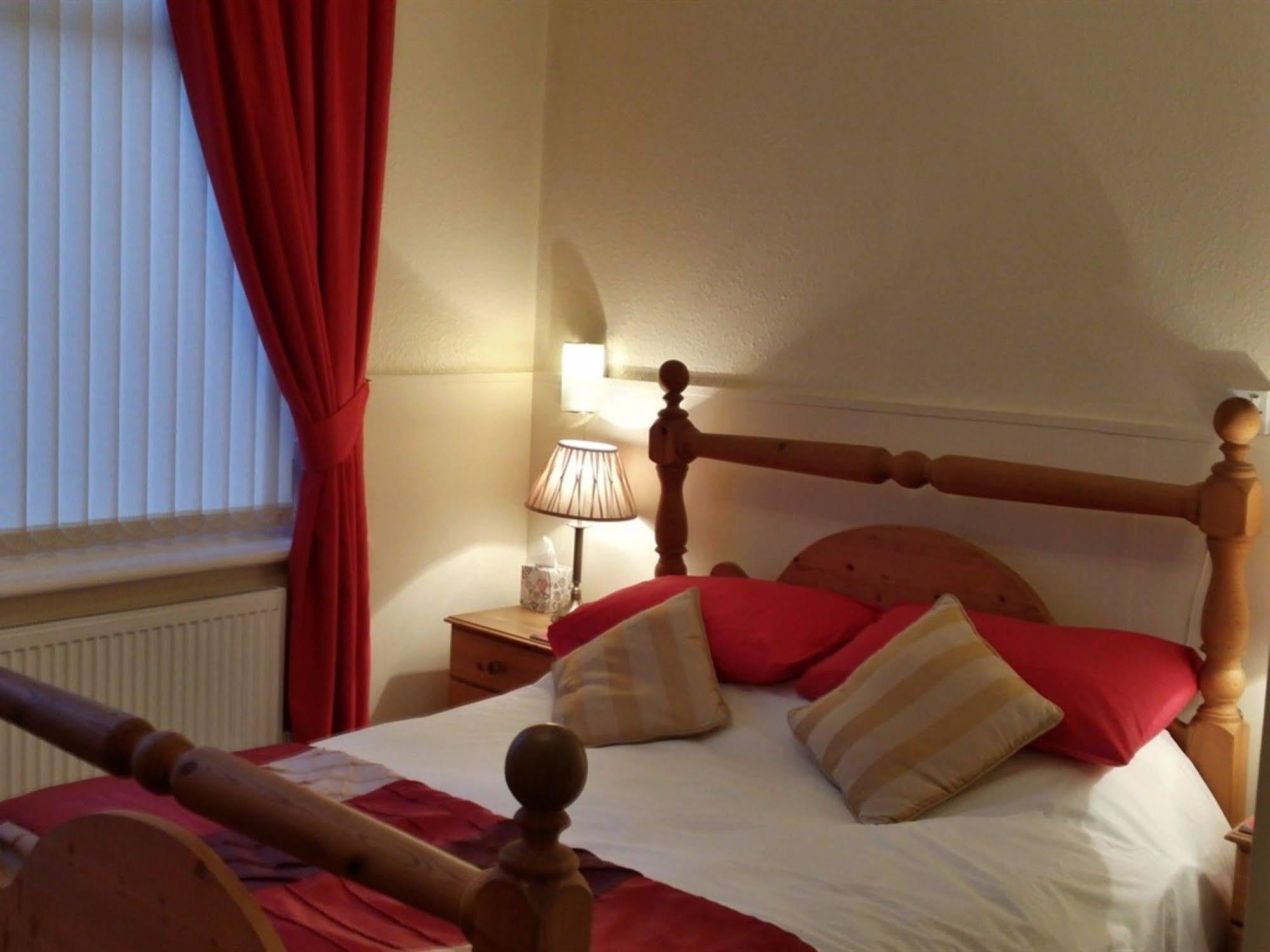Bed and Breakfast Eden House à Blackpool Extérieur photo