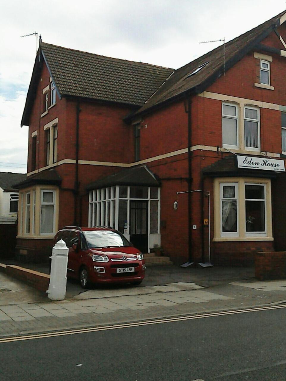 Bed and Breakfast Eden House à Blackpool Extérieur photo